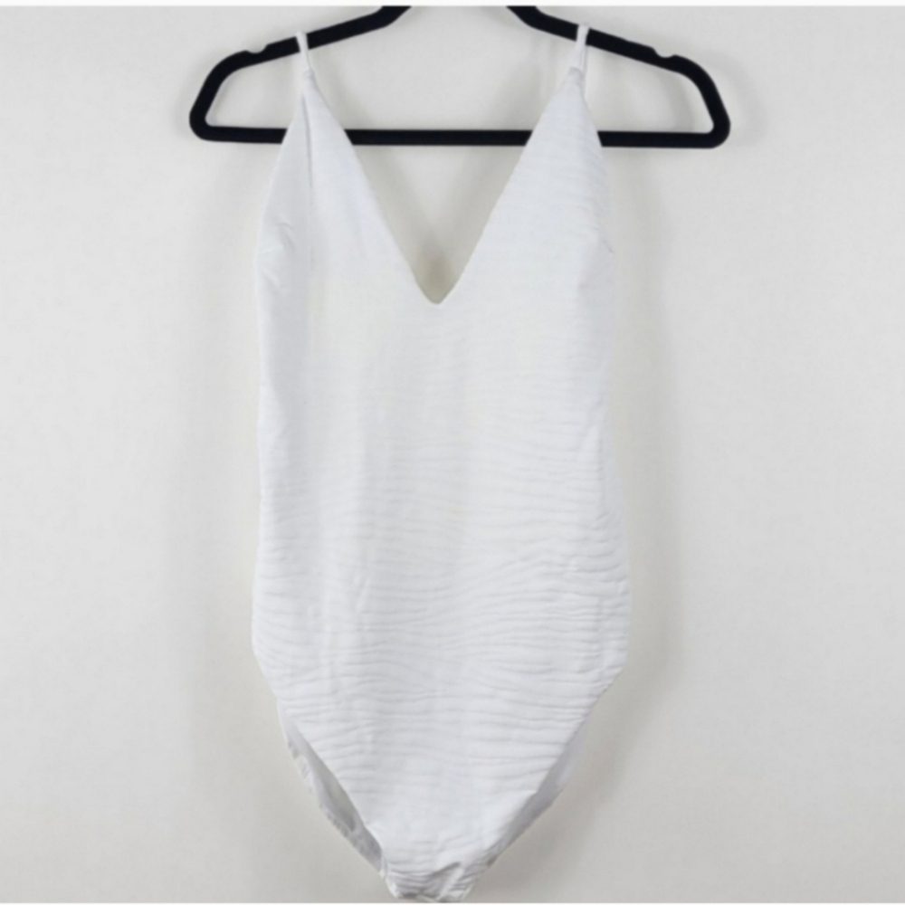 ASOS White Bathing Suit 1 Piece Swimwear Plus Size 14